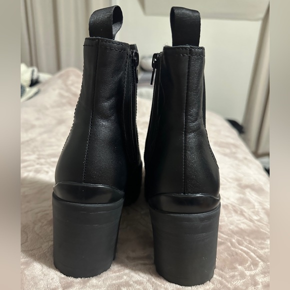 Jeffrey Campbell - Escob Platform Chelsea Boot 🥰 Size 10 - Picture 9 of 10